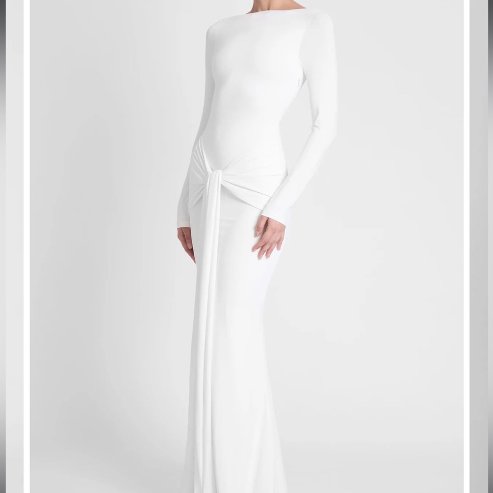 Luxurious white long sleeve maxi dress from Leau! Perfect for Bridal/Baby Shower